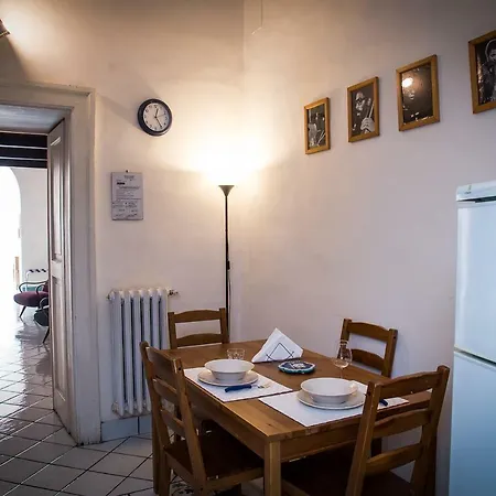 Frühstückspension Home47 Salerno